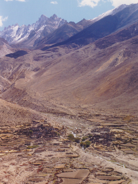 Descending to Zhangmu