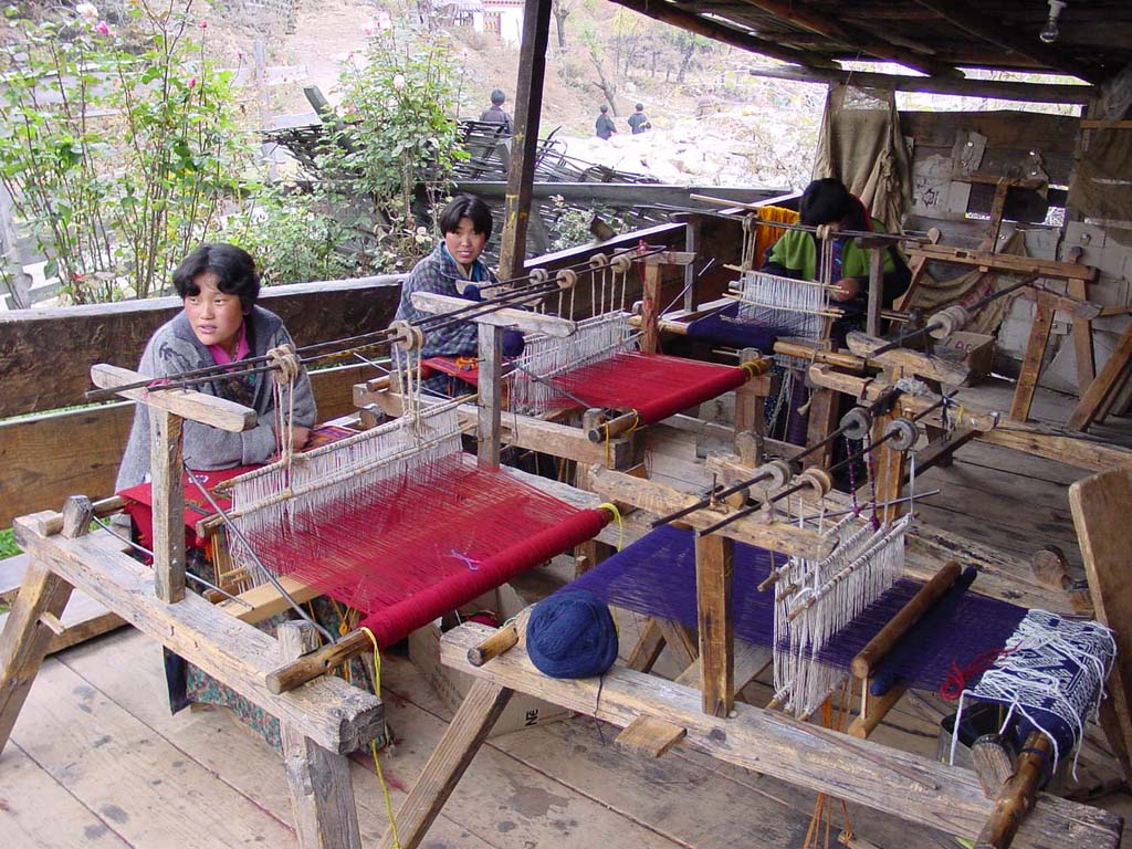 Tume, Weaving