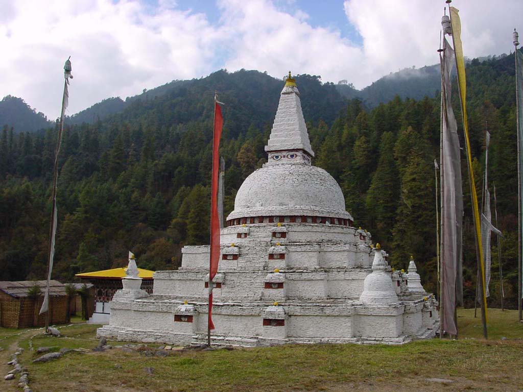 Chendebji Chorten