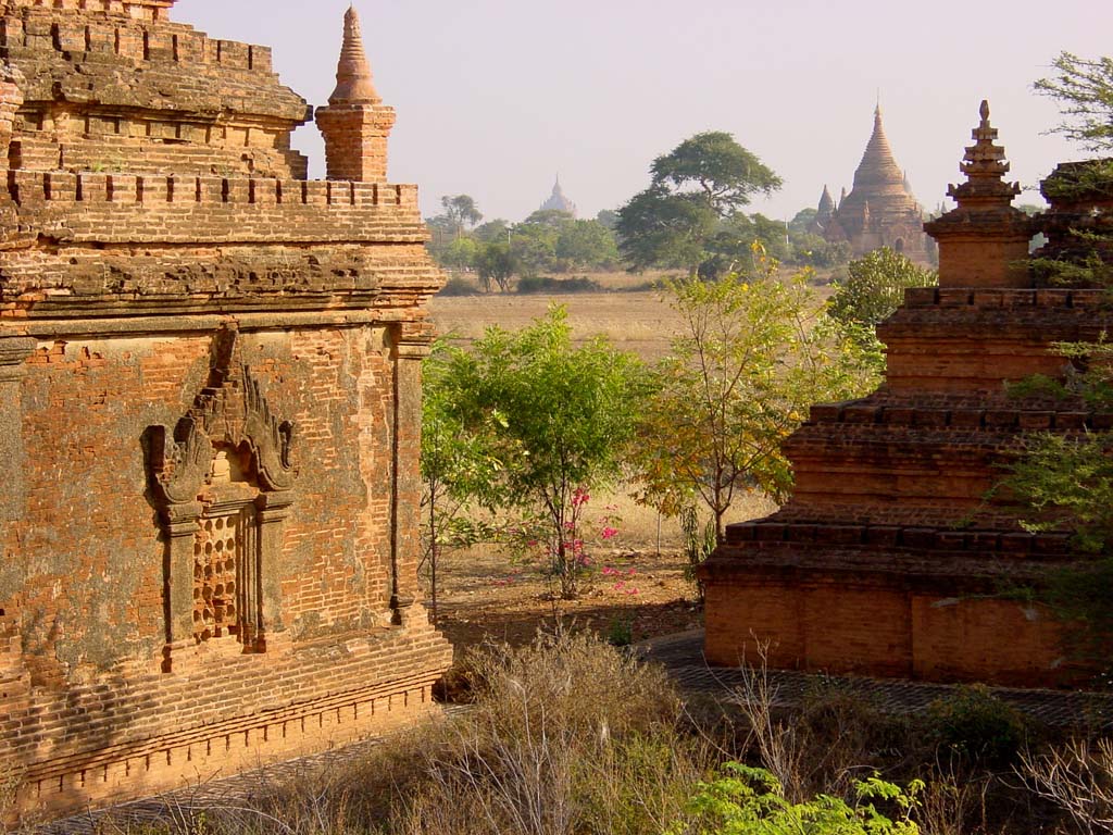 Hiking in Bagan