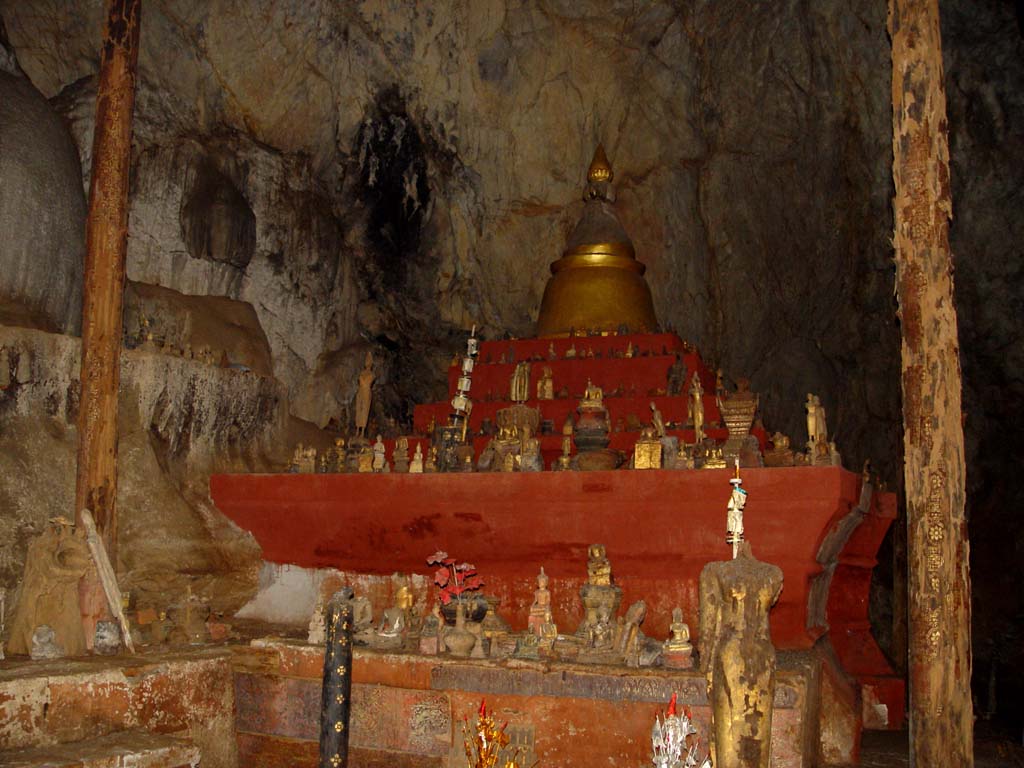 Tham Ting Caves