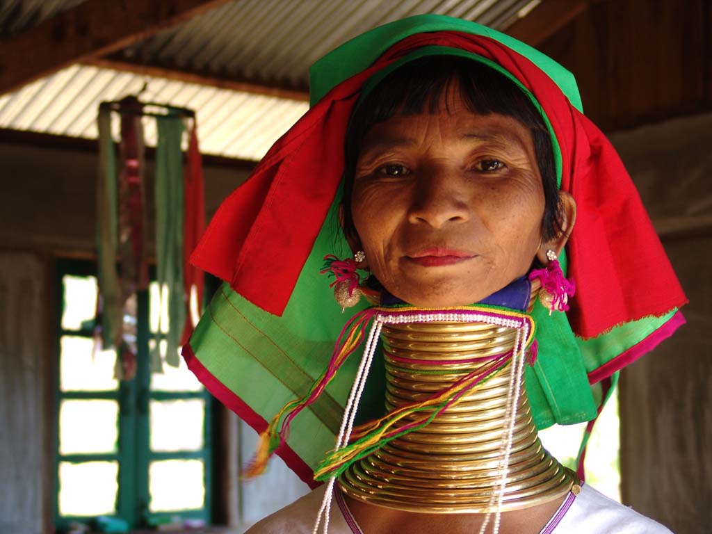 Padaung Village 10:35 AM