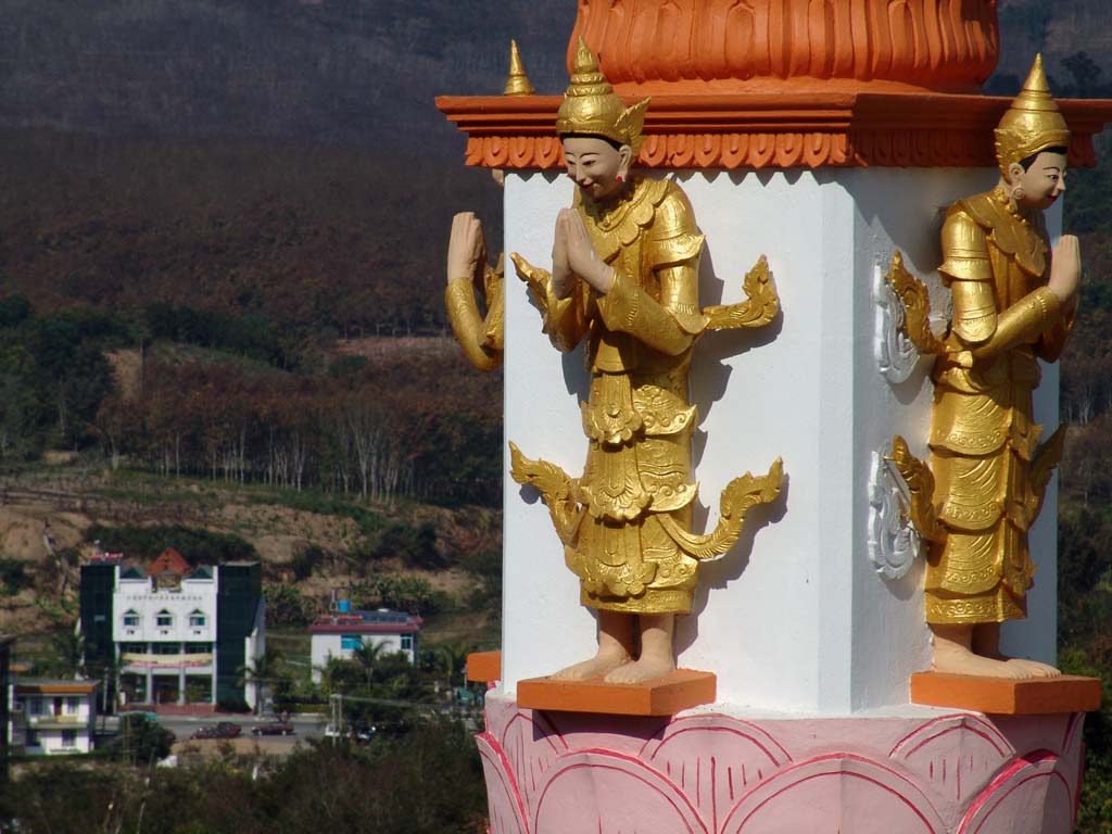 Chinese Border Gate