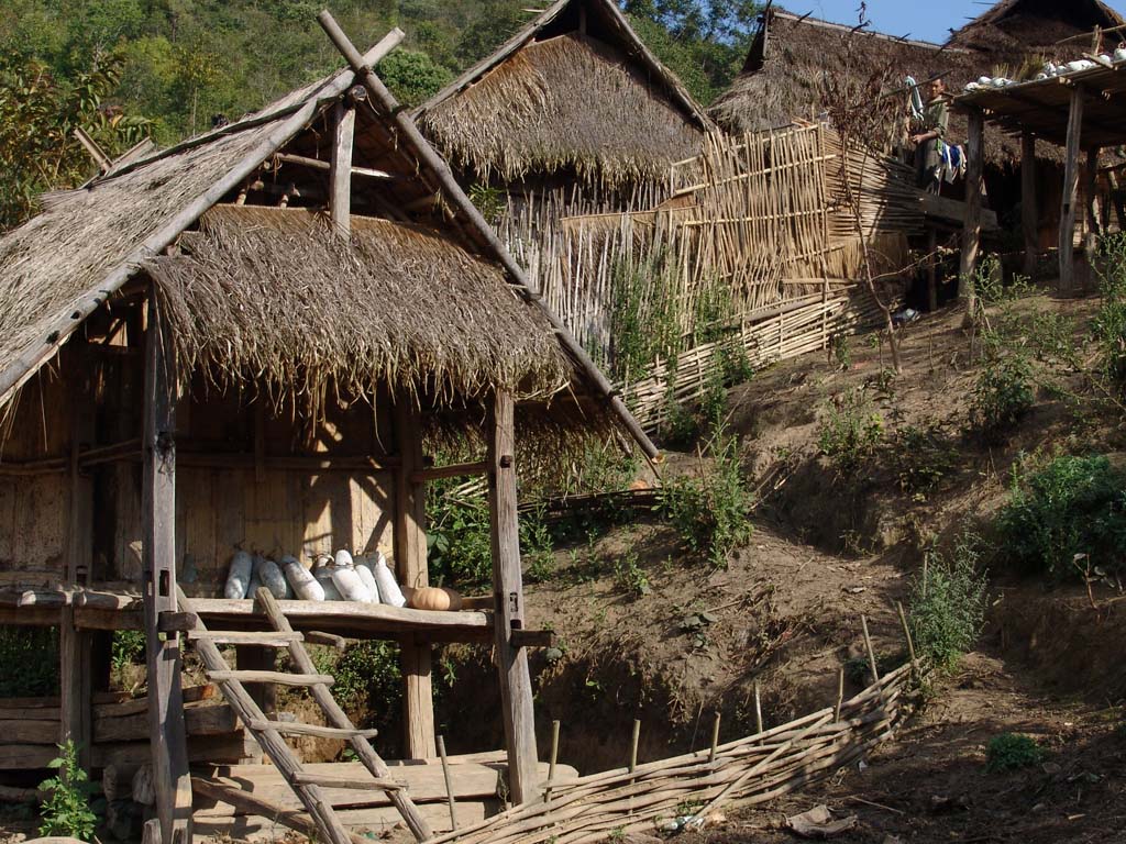 Mai Kok Long (Aka Village)
