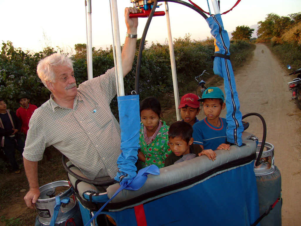 Ballooning, Myitkyina