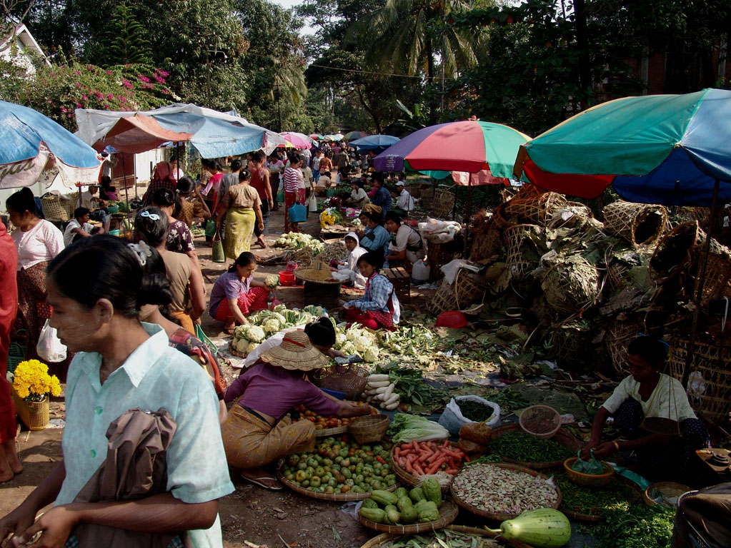 Thin Gan Jon Market