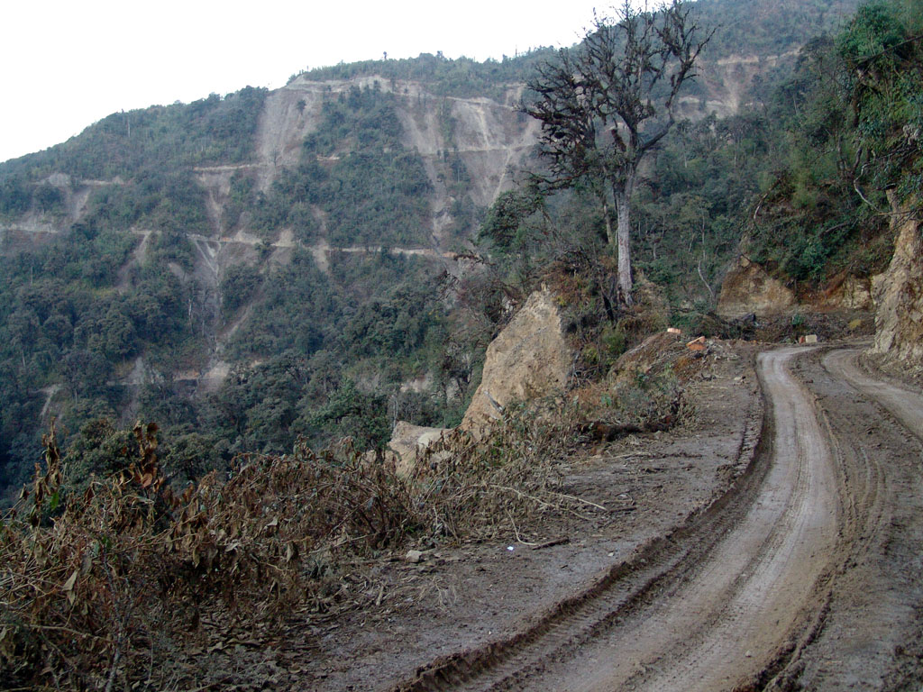 Makaw Pass