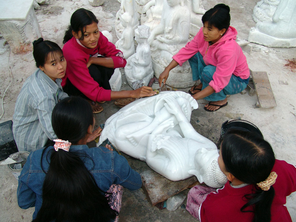 Mandalay, Stone carving