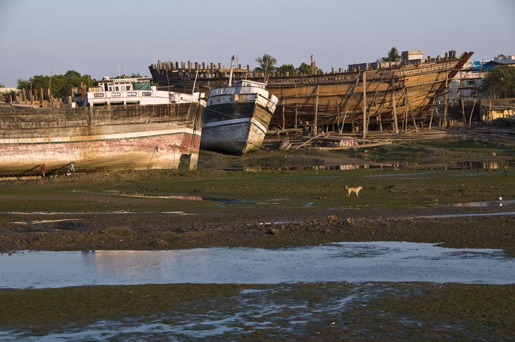 Mandavi, Shipbuilding