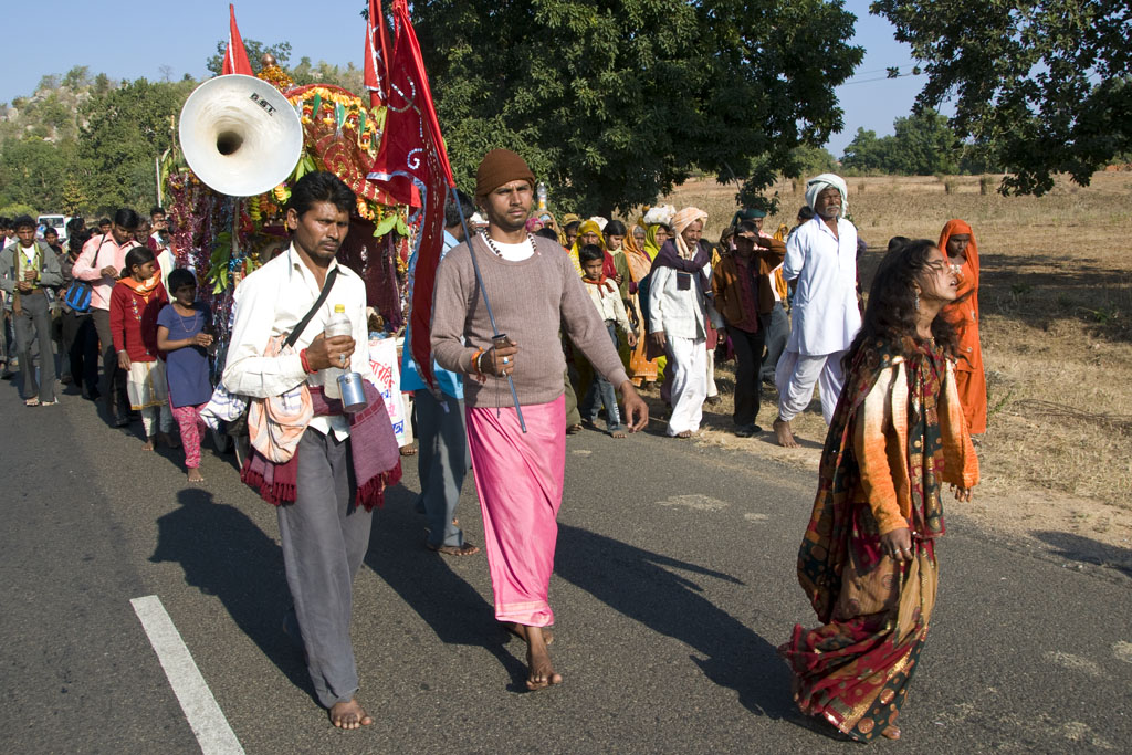 Pro'cn to Champaner