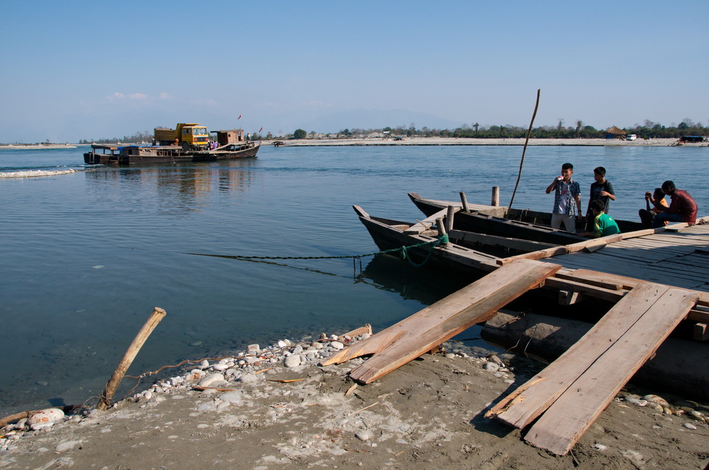 Crossing the Lohit